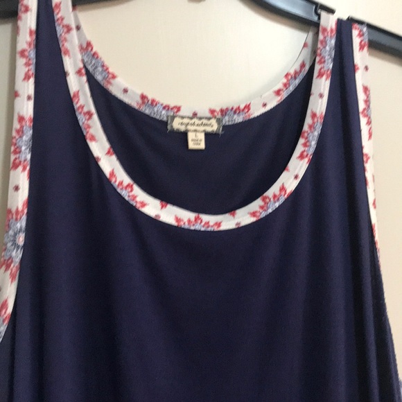 Tank top - Picture 3 of 4